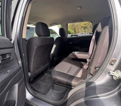Mitsubishi Outlander — foto 20 de 40