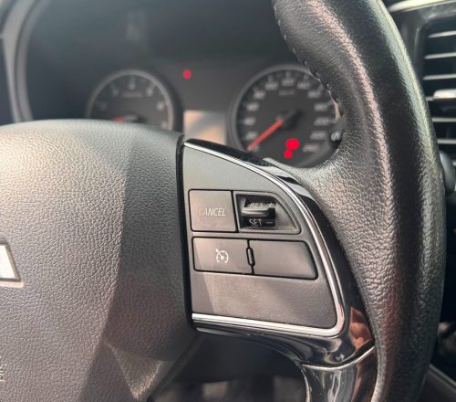 Mitsubishi Outlander — foto 22 de 40
