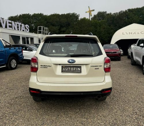 Subaru All New — foto 30 de 40